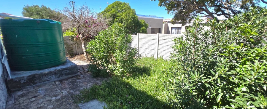 4 Bedroom Property for Sale in Kleinbaai Western Cape